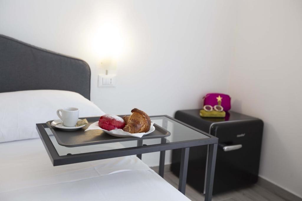 Hotel Elite Cervia Kültér fotó