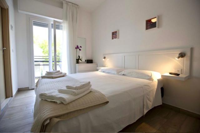 Hotel Elite Cervia Kültér fotó