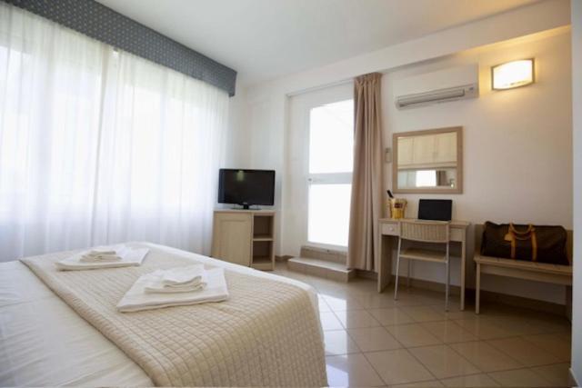 Hotel Elite Cervia Kültér fotó