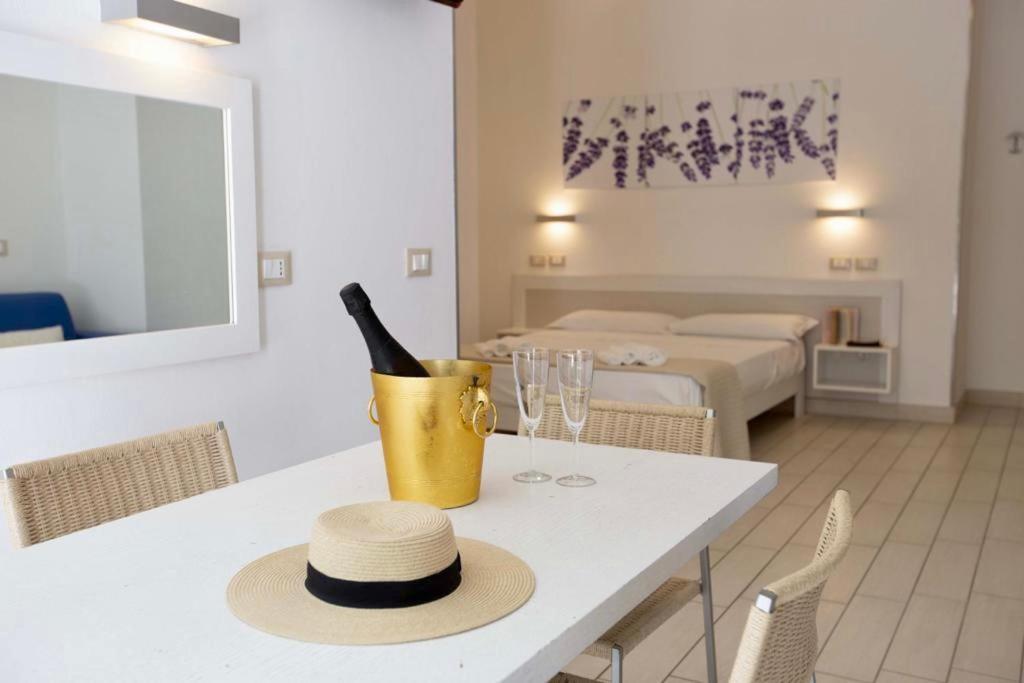 Hotel Elite Cervia Kültér fotó