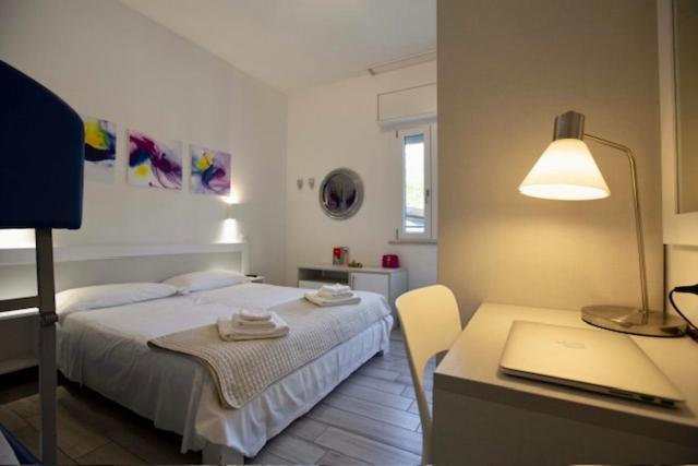 Hotel Elite Cervia Kültér fotó