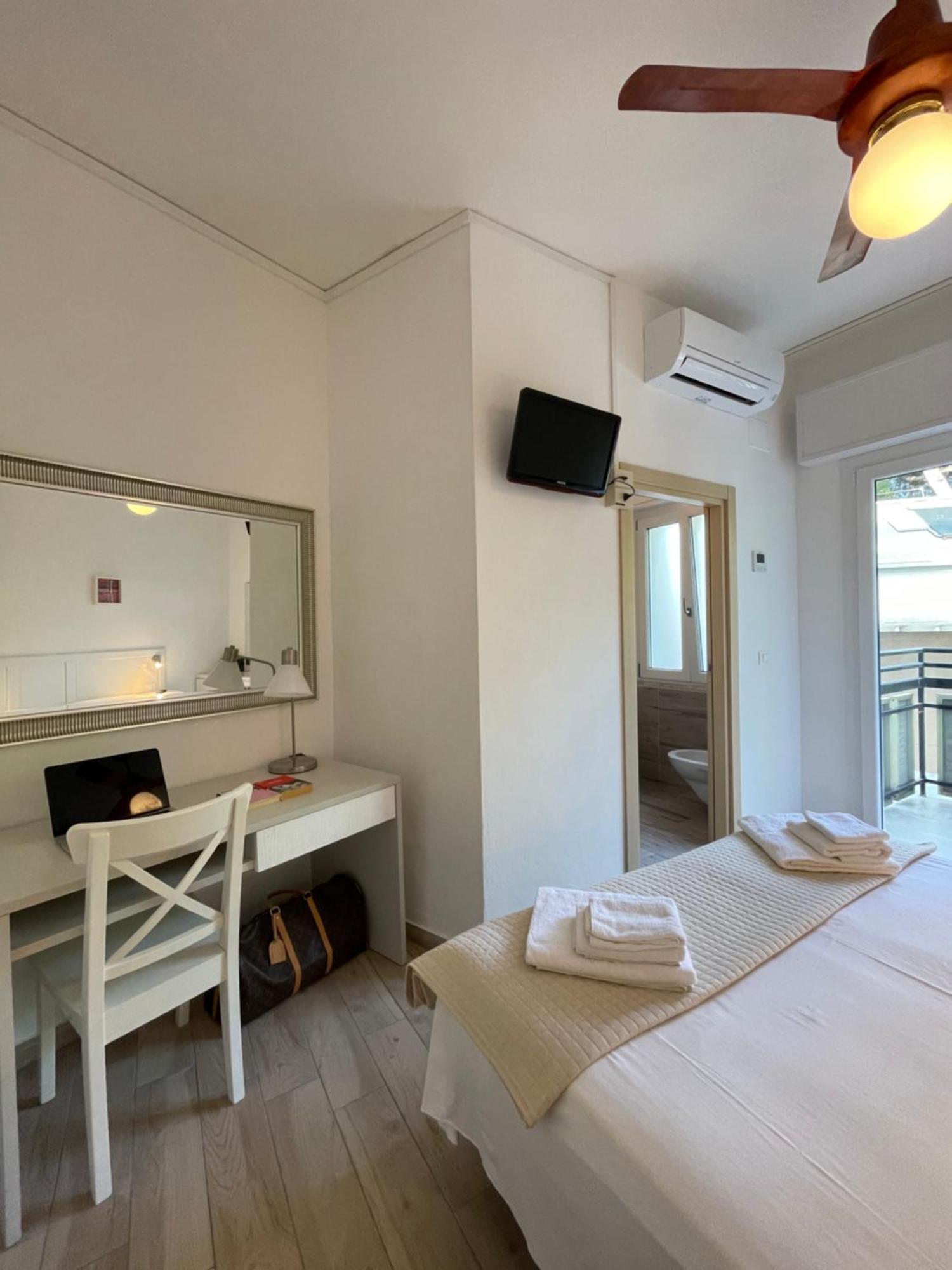 Hotel Elite Cervia Kültér fotó